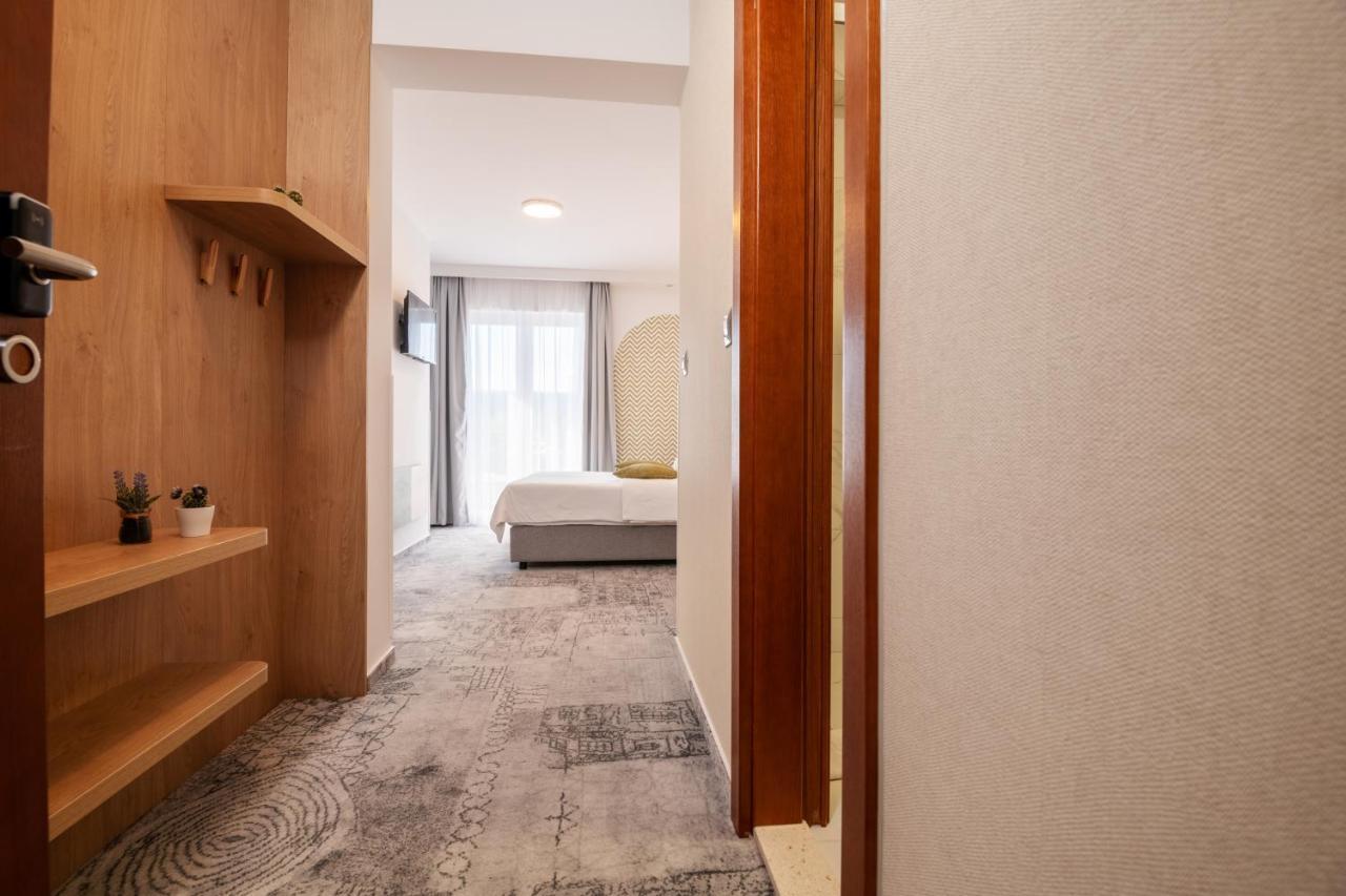 Hotel Nova Neum Extérieur photo